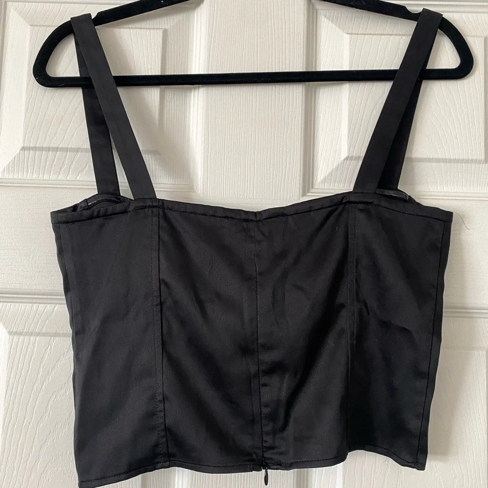 Danielle Bernstein collection satin top - Picture 3 of 3